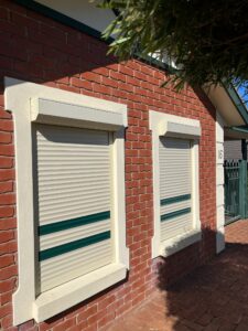 shutters keep in heat in the winter