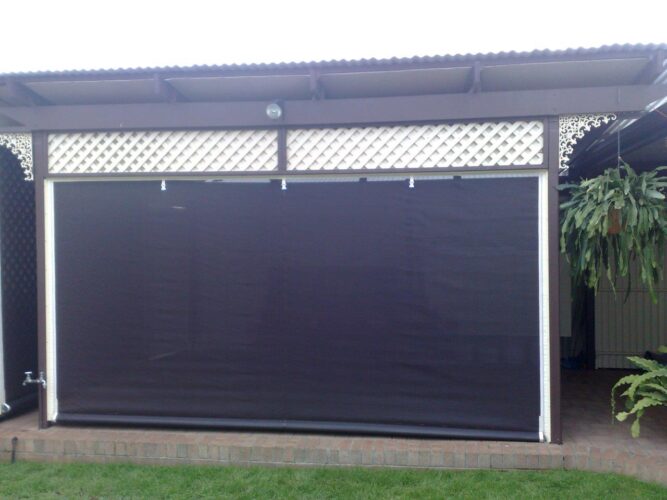 outdoor veranda blinds