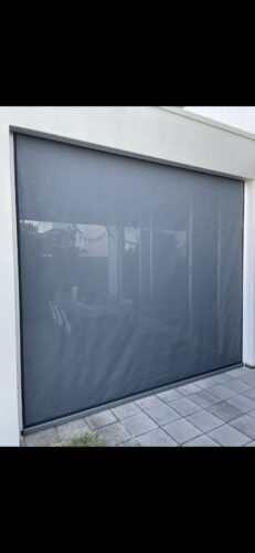 outdoor cafe blinds