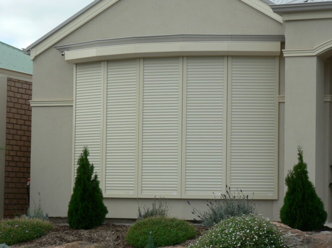 roller shutter insulation